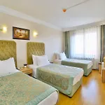 Hotel Grand Ant 3*