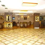 Hotel Grand Ant 3*