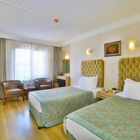 Hotel Grand Ant