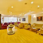 Grand Ant Hotel