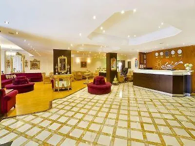 Grand Ant Hotel