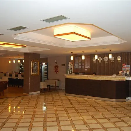 Отель Grand Ant 3*