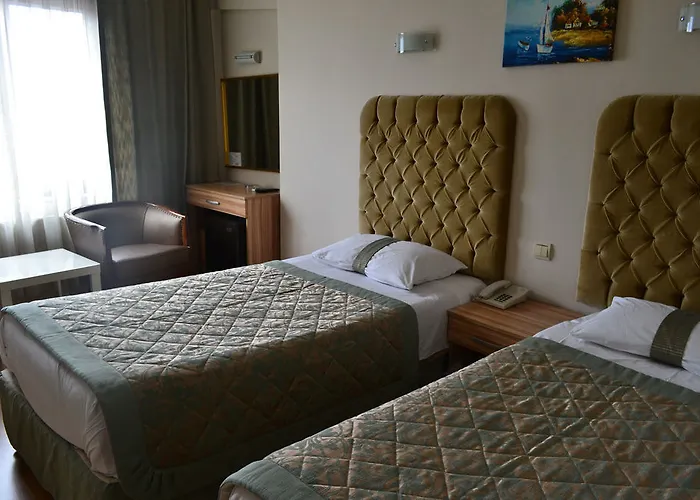 Grand Ant Отель 3*