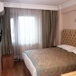Hotel Grand Ant